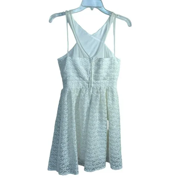 Hailey Logan White Lace Front Illusion Cross-Over Dress By Adrianna Papell Sz 6 - Picture 3 of 7